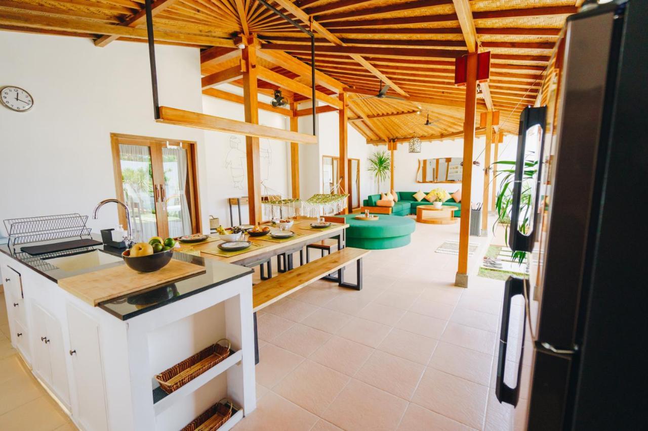 Villa Orked 3 With Family Room Seminyak Exterior foto